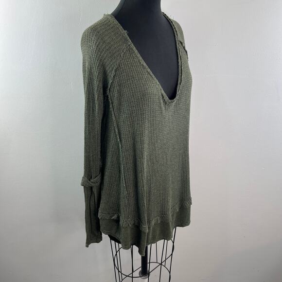 We The Free People Laguna Green Top Waffle Deep Neck Raglan Sleeve Size Small S - Picture 6 of 11
